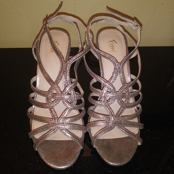 Rose Gold Strappy Dress Heels - Picture 1 of 3